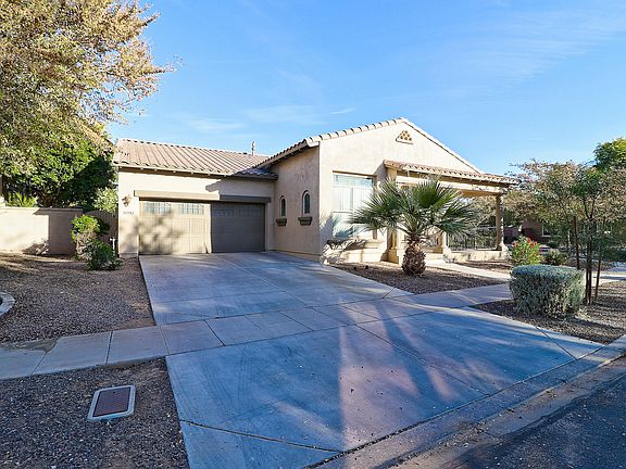 4th image of 15342 W Old Oak Ln