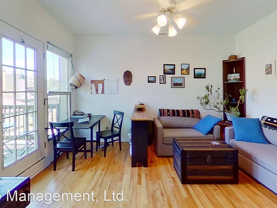 1st image of 900 W Gunnison St #305
