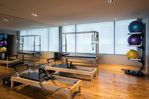 Rented by Tishman Speyer | media 85