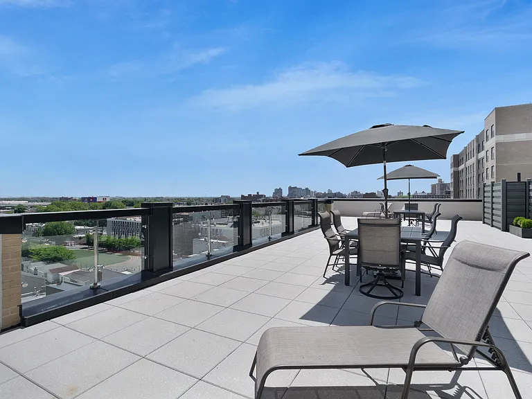18303 Hillside Ave #2G — Photo 16