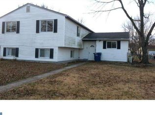 233 Colgate Ave, Pemberton, NJ 08068