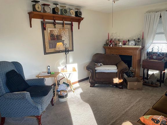 4th image of 10 Livingston Parkway