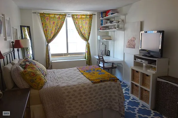 Rented by Brown Harris Stevens | media 3