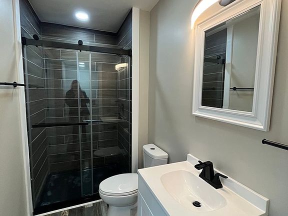 5th image of 1201 Laurel Ave #2