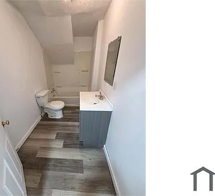 1702 Buchanan Ave SW — Photo 4