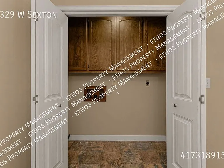 3329 W Sexton St — Photo 8