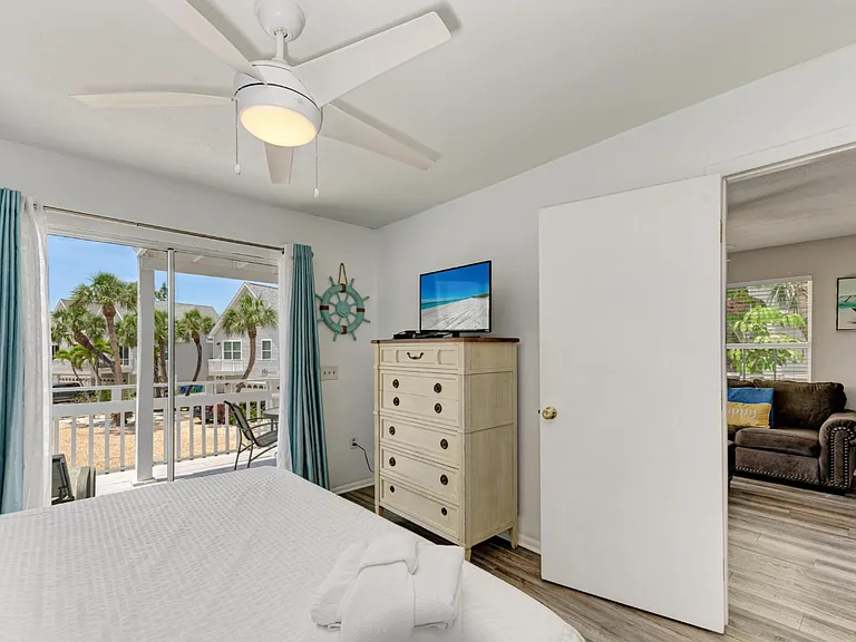 6311 Gulf Dr — Photo 9