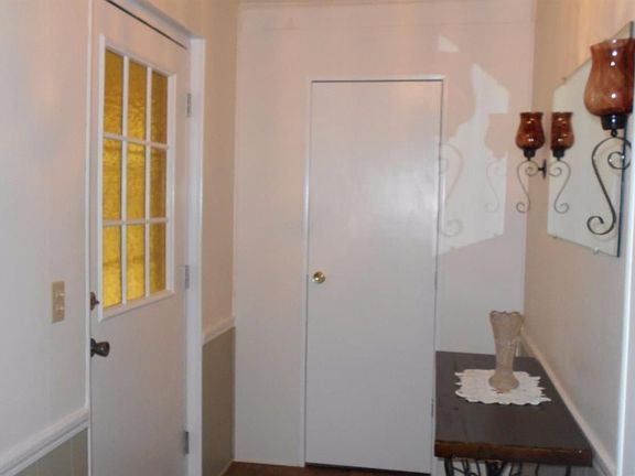 3rd image of 6608 Shamus Ct