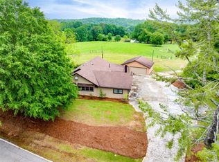 2630 Prospect Rd, Toccoa, GA 30577