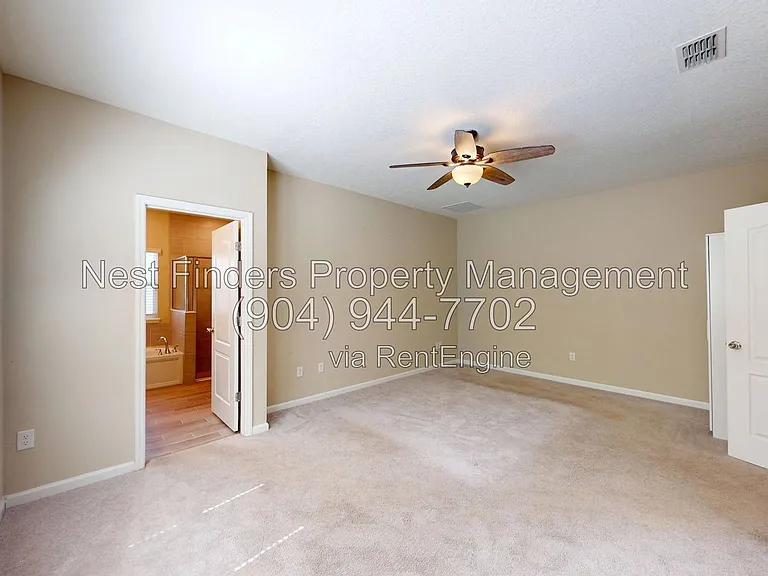 9084 Westwick Ln — Photo 15