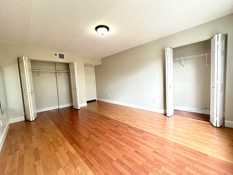 5560 NW 61st St #713 — Photo 7