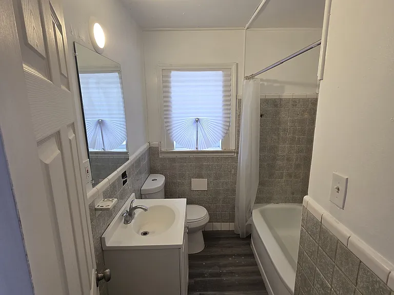 8461 Plainview Ave — Photo 19