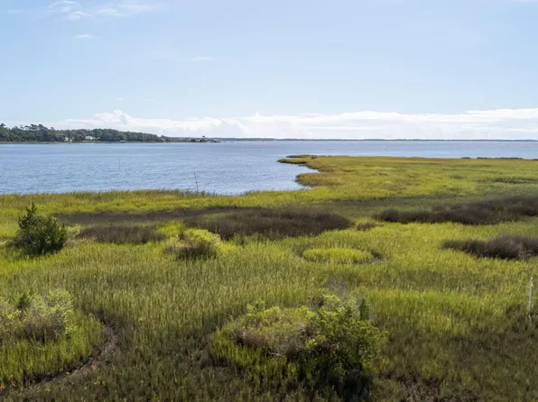 2926 Mill Creek Road, Newport, NC 28570