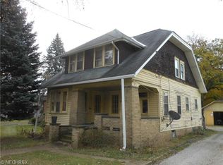 922 Portage St NW, North Canton, OH
