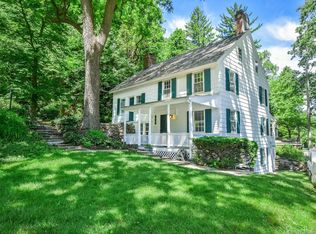 150 Main Street, Roslyn, NY 11576
