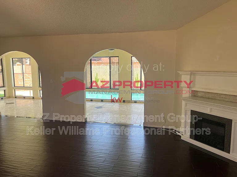 5431 W Cochise Dr — Photo 11