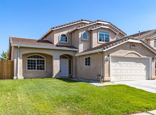 989 Moonlight Dr, Ceres, CA