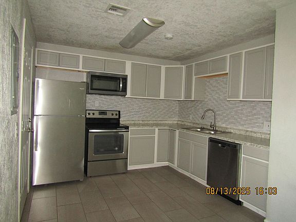 2nd image of 1437 NW Ozmun Ave