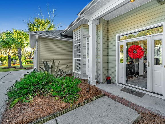 4th image of 1123 Black Rush Cir