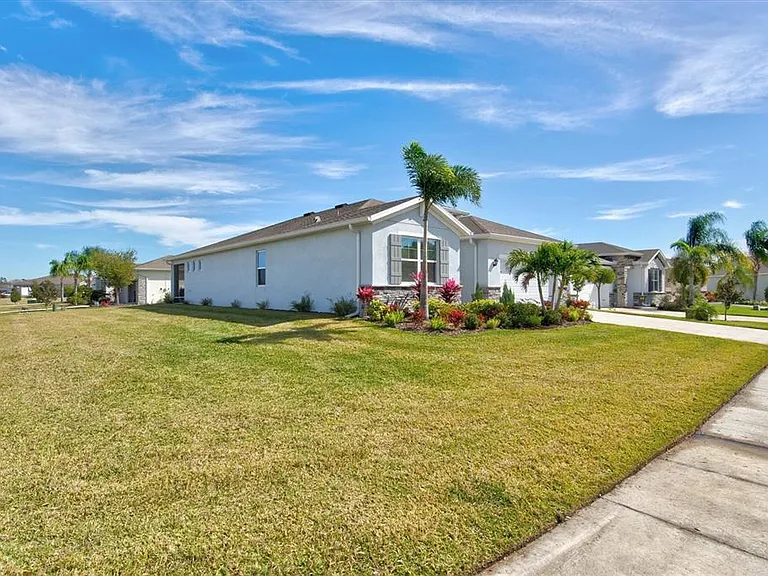 13905 Woodbridge Ter — Photo 4