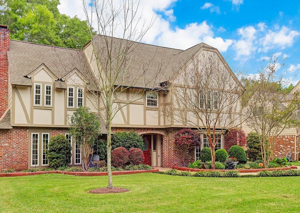 1st image of 519 Briar Knoll Dr
