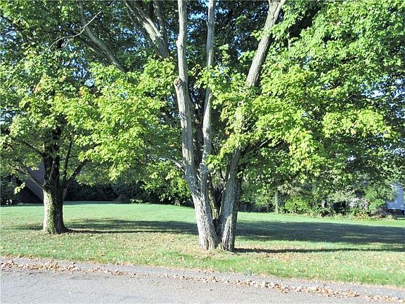 5th image of Primrose Dr Lot 93