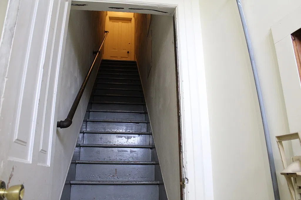 1 bed, 1.0 bath, 751 sqft, $700 — Photo 3