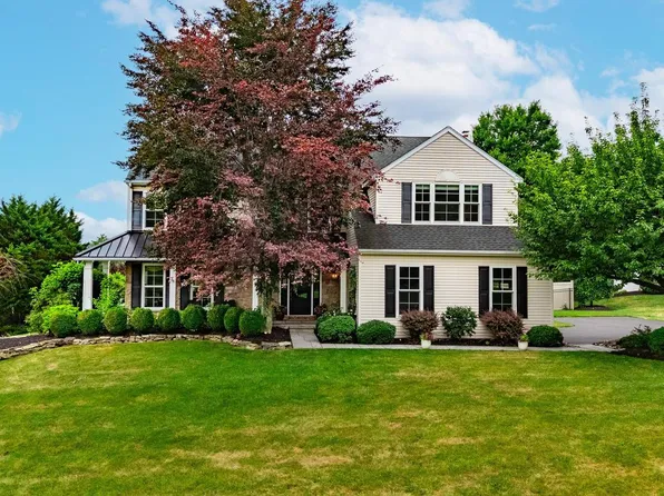 24 Brinker Dr #N, Doylestown, PA 18901