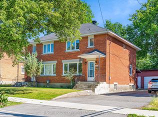 1402 Kilborn Ave, Ottawa, ON K1H 6L8