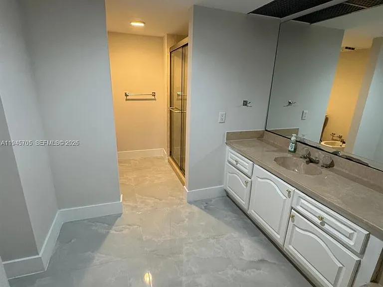 1717 N Bayshore Dr #A-3242 — Photo 12
