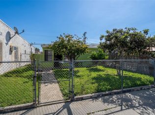 10208 S San Pedro St, Los Angeles, CA 90003