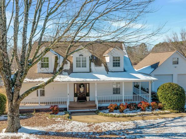 2816 Chavies Rd, Fort Payne, AL 35968