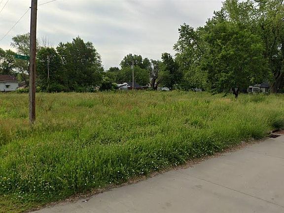 4th image of 4725 N 18th St