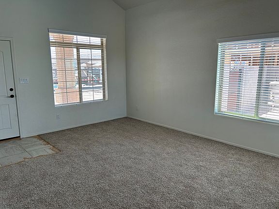 3rd image of 4364 S Sunflower Dr