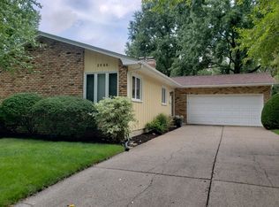2566 E Geo Washington Bd, Davenport, IA 52803