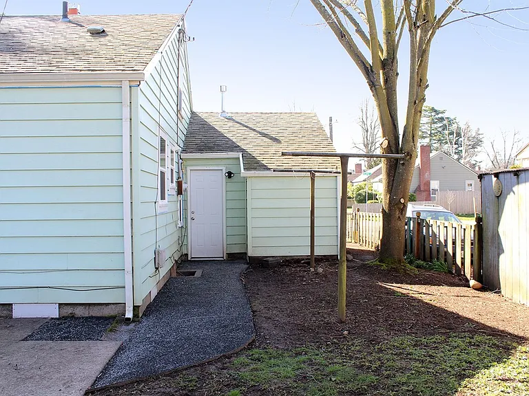 8401 NE Going Pl — Photo 25