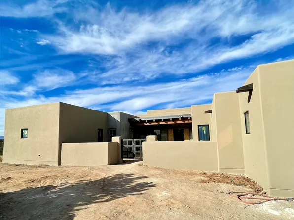 15 Mustang Mesa, Santa Fe, NM 87506