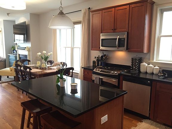 Kitchen open to DR/LR