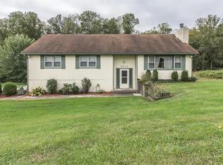 6817 Speaker Rd, Kansas City, KS 66111