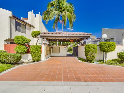 18725 E Arrow Hwy APT 32, Covina, CA, 91722