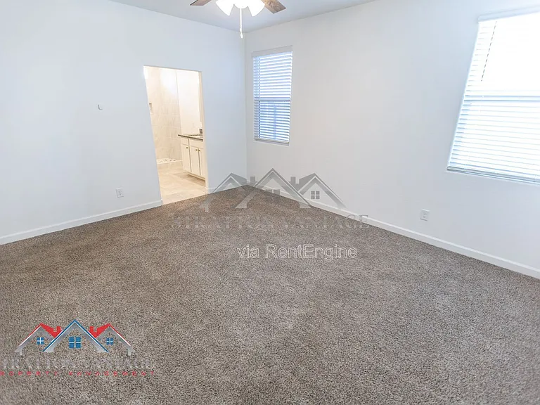 1673 N Wrigley Dr — Photo 29