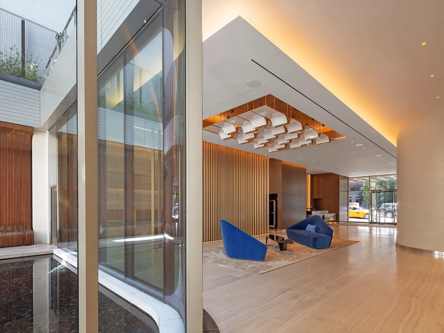 555 West 43rd Street — Photo 4