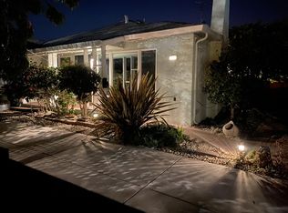 1726 Woodside Rd, Redwood City, CA 94061