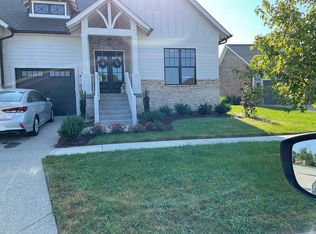17807 Shakes Creek Dr, Fisherville, KY 40023
