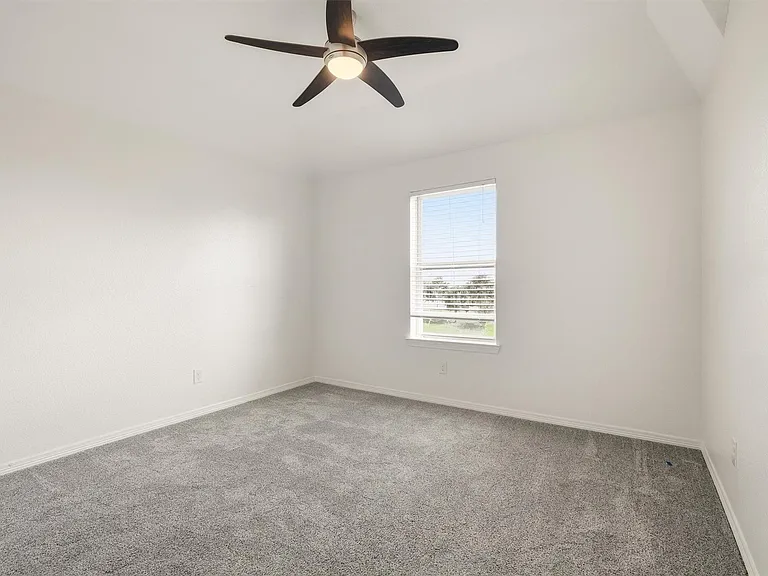 28131 Scenic Shore Ln — Photo 37