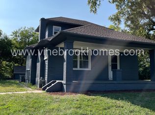 2828 N 38th St, Kansas City, KS 66104