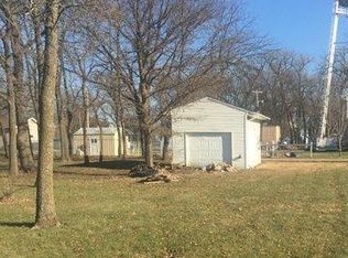 209 Emerson Ave, Alden, MN 56009