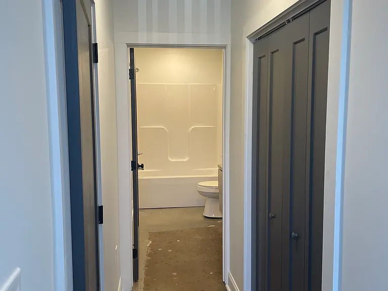 401 Rivermont Ave — Photo 8