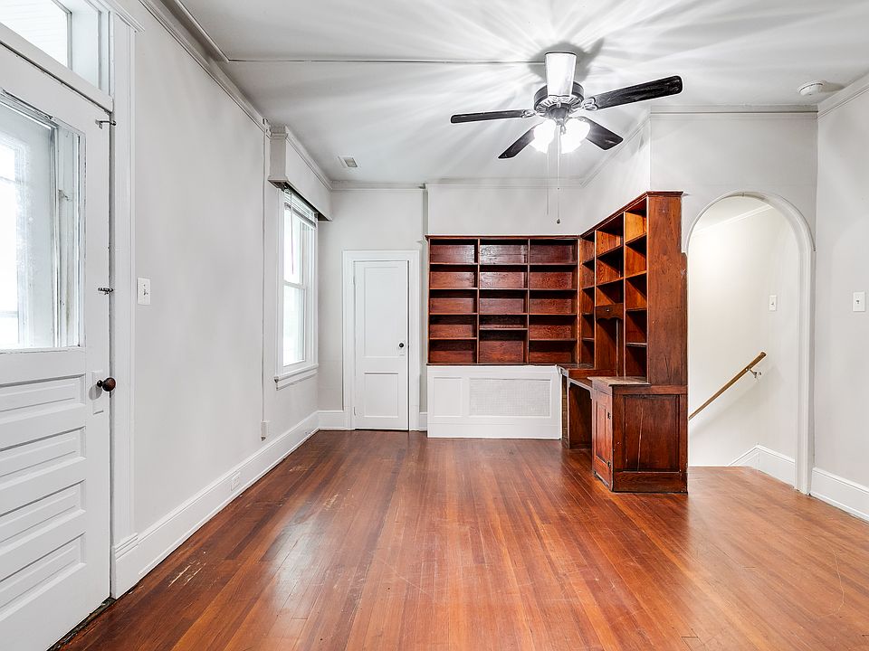1st image of 2815 4th Ave APT A