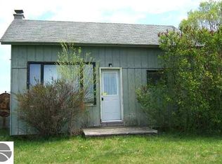 2057 Us Highway 31 S, Kewadin, MI 49648